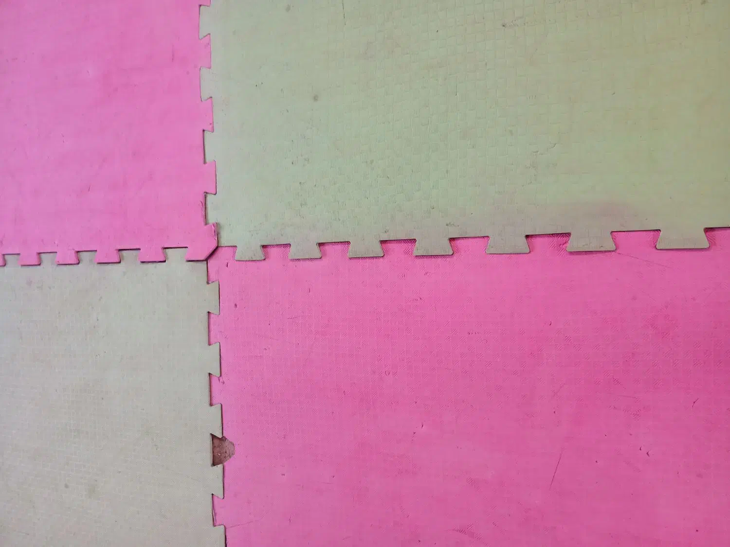 تاتامی وتوپ استخری|تجهیزات ورزشی|اصفهان, شفق|دیوار