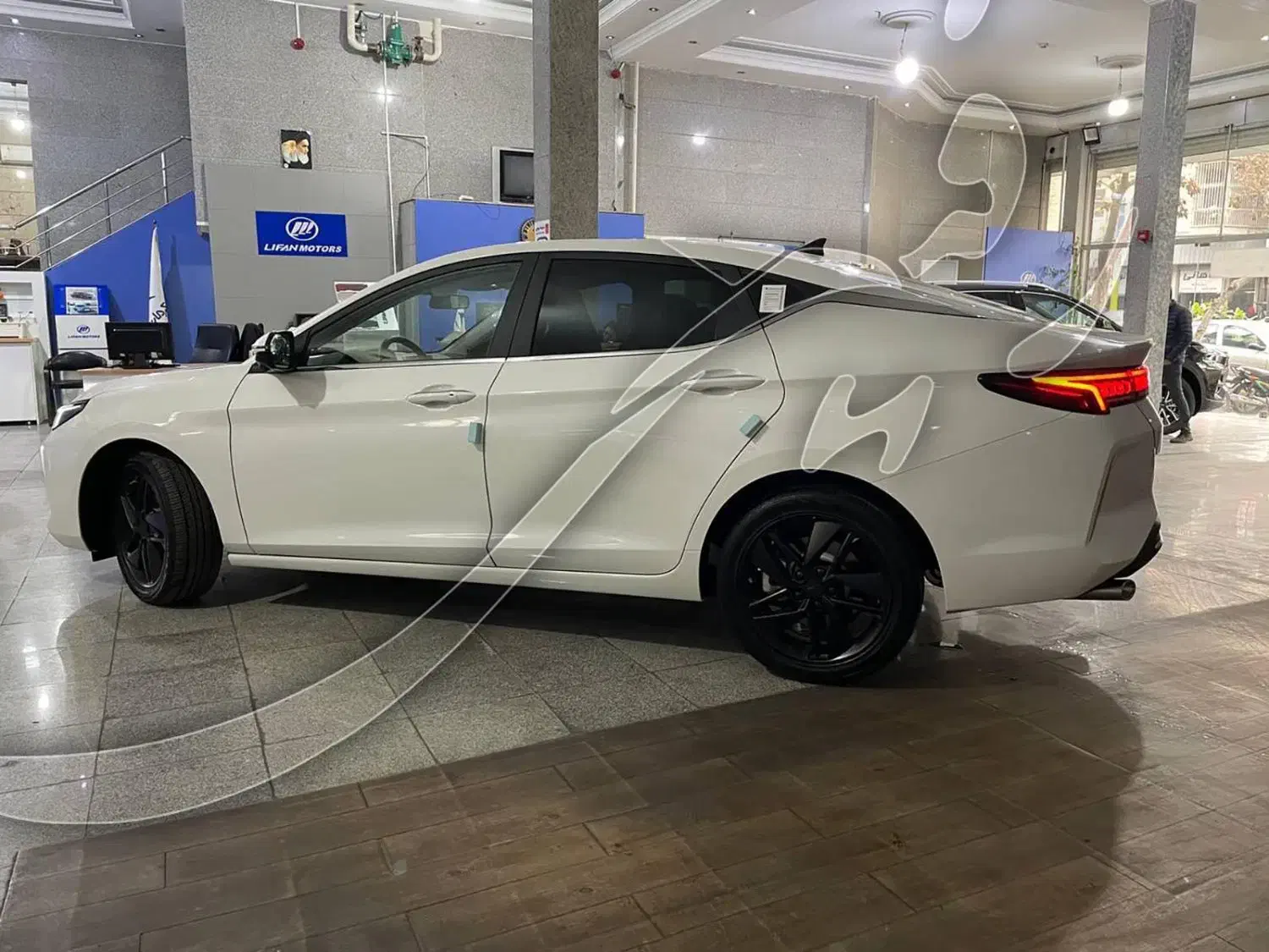 KMC// J7|خودرو سواری و وانت|تهران, پرستار|دیوار