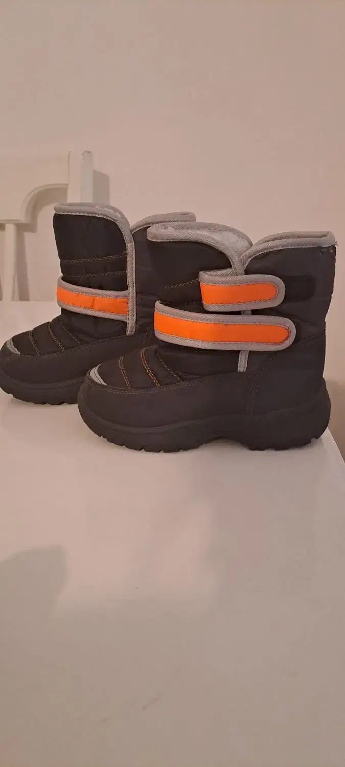 بوت بچگانه نو نو سایز ۲۹|کفش و لباس بچه|ایلام, |دیوار