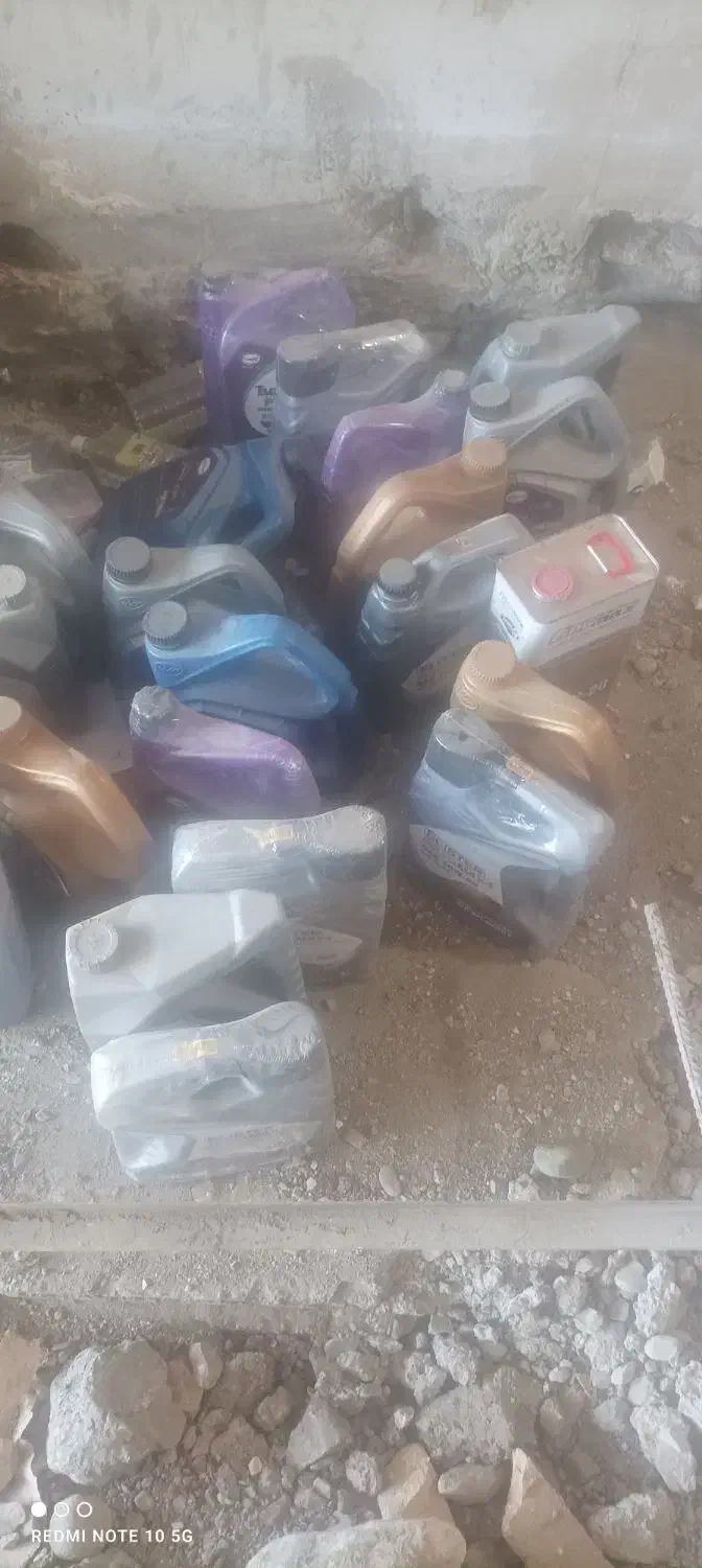 وسایل تعویض روغنی|قطعات یدکی و لوازم جانبی|سیلوانه, |دیوار