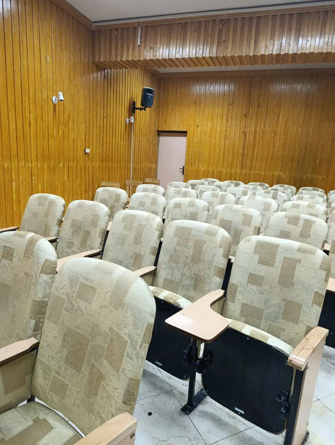 قالیشویی ،شستشو خوشخواب،مبل شویی ،موکت شویی در محل|خدمات نظافت|حمیدیا, |دیوار