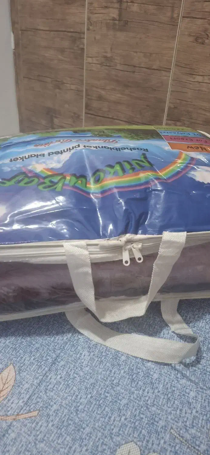 پتوی زخیم|رختخواب، بالش، پتو|بندرعباس, |دیوار