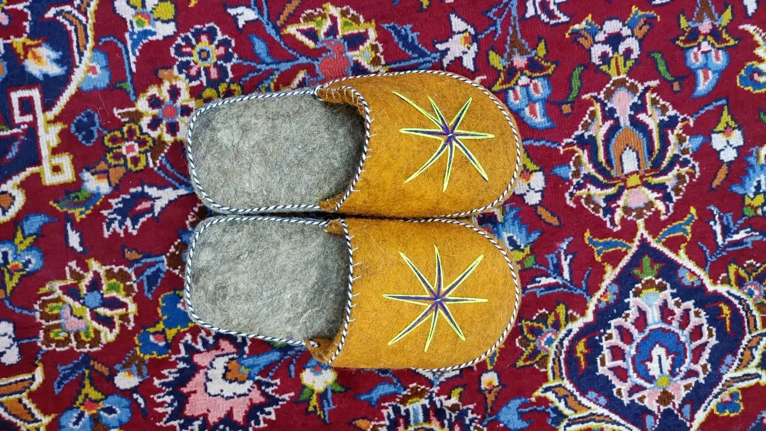 دمپایی نمدی|کیف، کفش، کمربند|تهران, سلسبیل جنوبی|دیوار