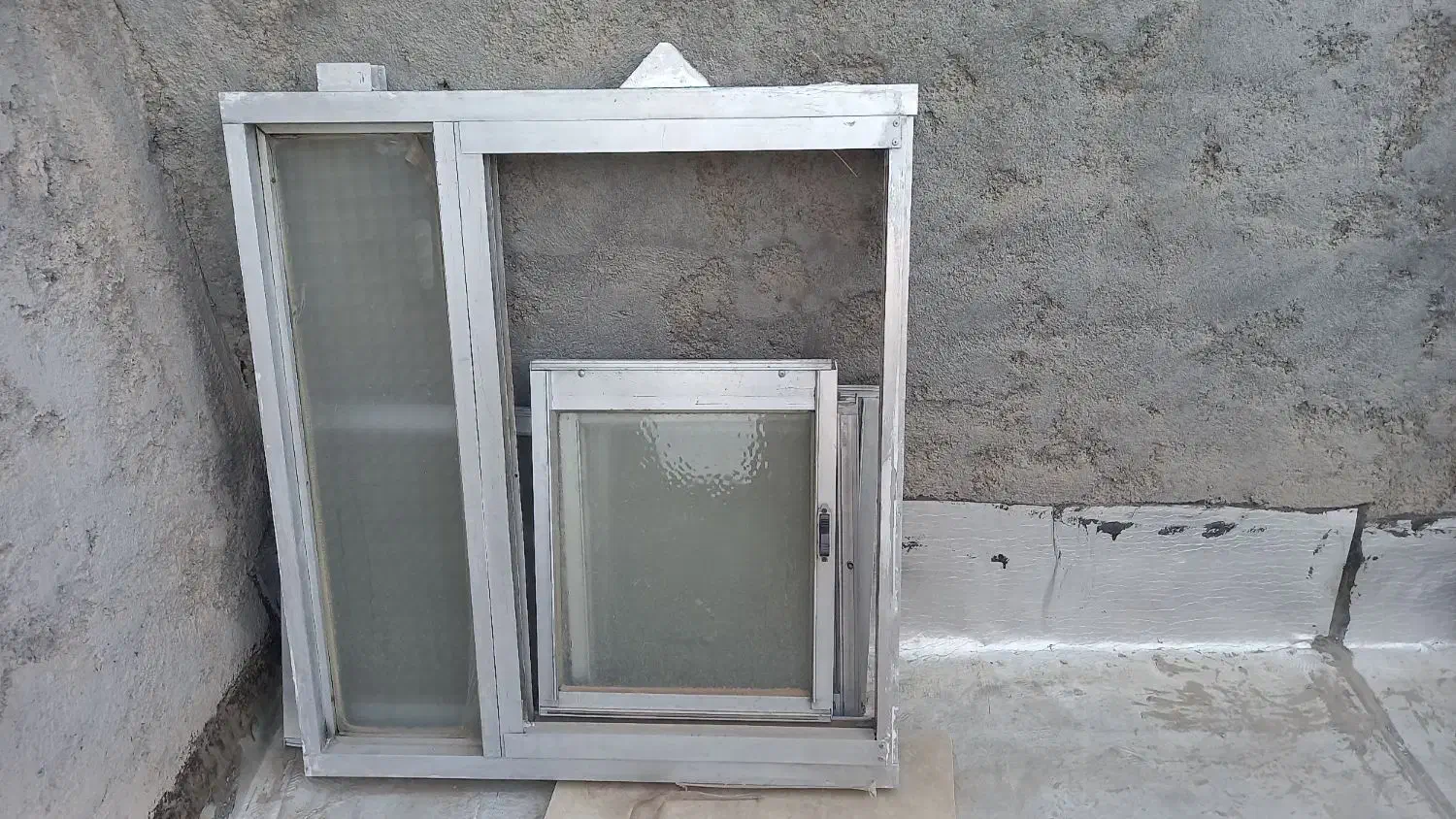 پنجره آلومینیوم|مصالح و تجهیزات ساختمان|قم, شهرک امام حسین|دیوار