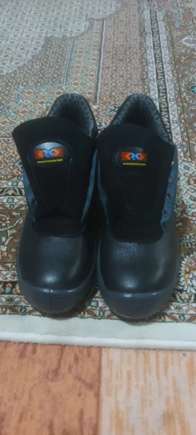 کفش ایمنی با بهترین مارک سیل ور|کیف، کفش، کمربند|ارومیه, |دیوار