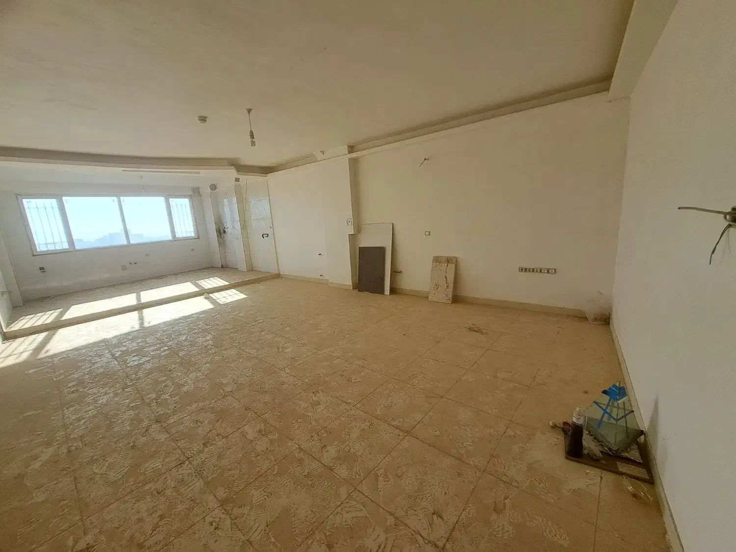 ۱۲۳ متر سه خواب تک واحدی گلشن|فروش آپارتمان|سبزوار, هویزه|دیوار