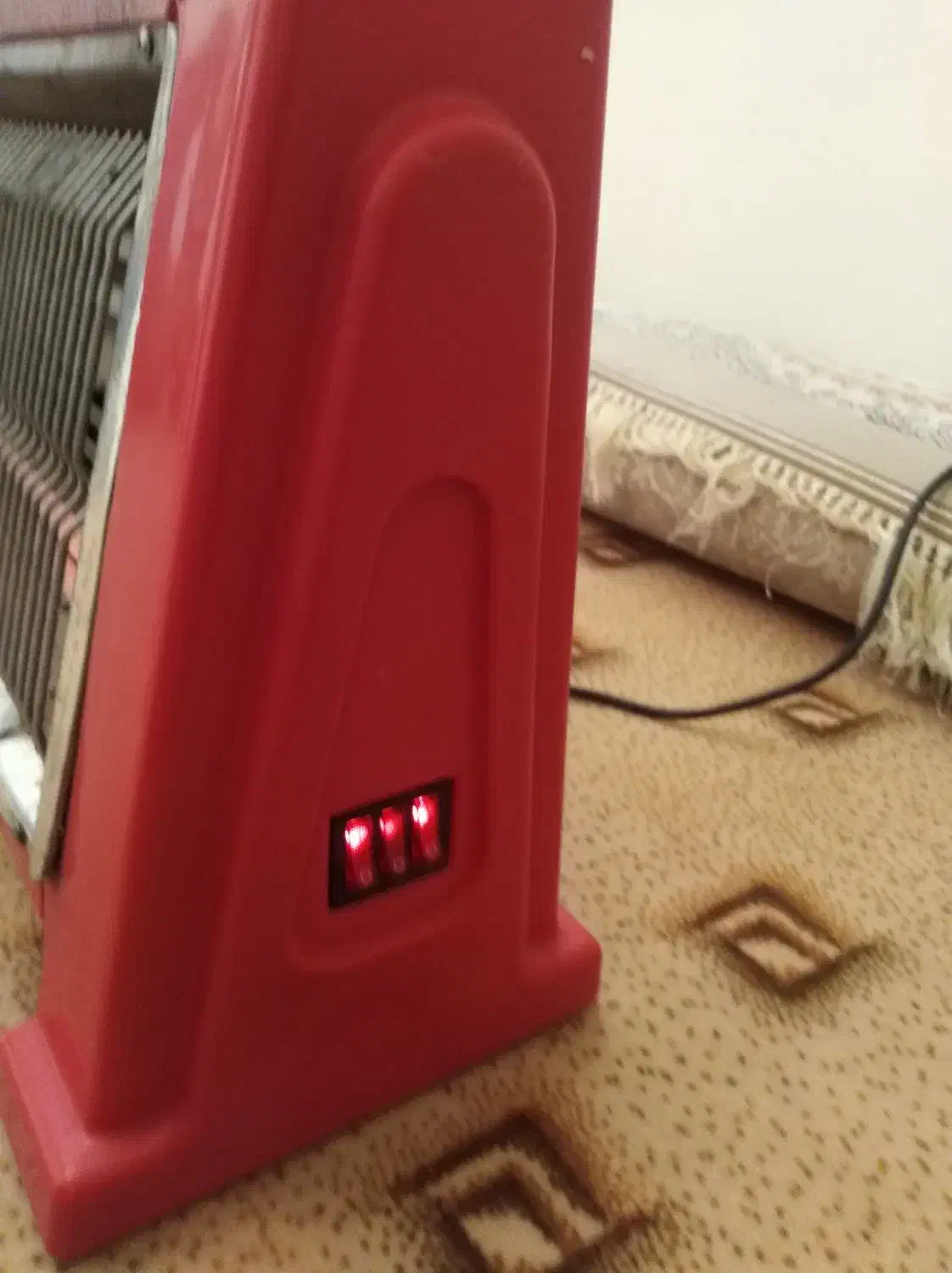 بخاری برقی فن دار مدل 2000 مارک آراسته|بخاری، هیتر، شومینه|شیراز, شیخ روزبهان|دیوار