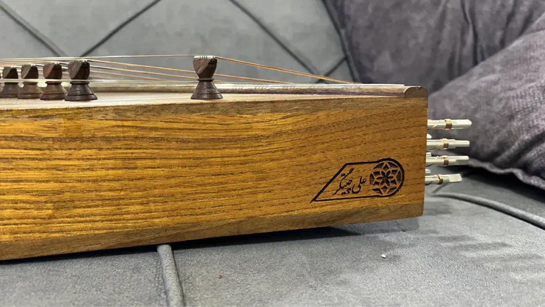 سنتور در حد نو|سازهای سنتی|گرگان, |دیوار