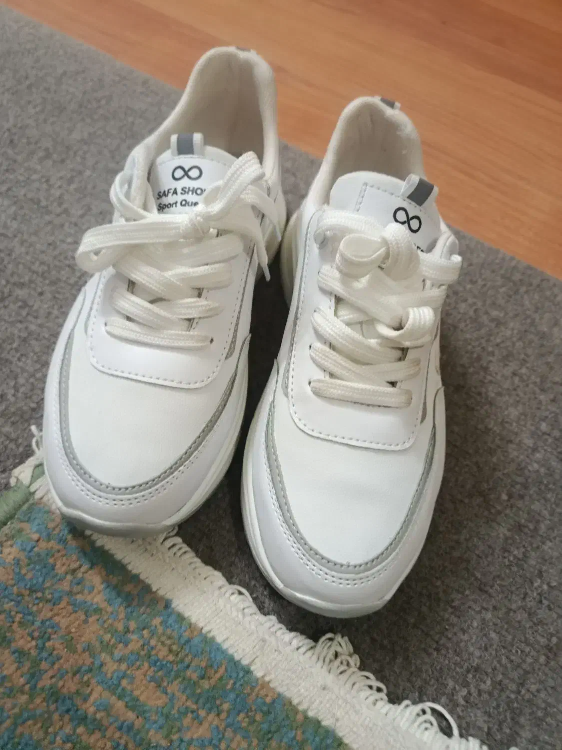 کفش اسپرت دخترانه نو سایز ۳۸ بفروش می رسد|کیف، کفش، کمربند|پیر بکران, |دیوار