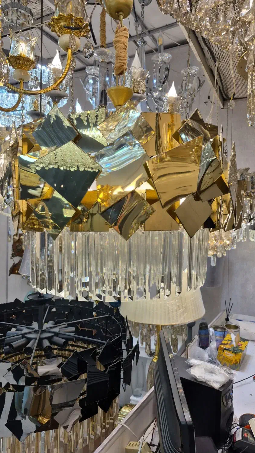 لوستر مدرن و شاخه ای|لوستر و چراغ آویز|رشت, جهاد|دیوار