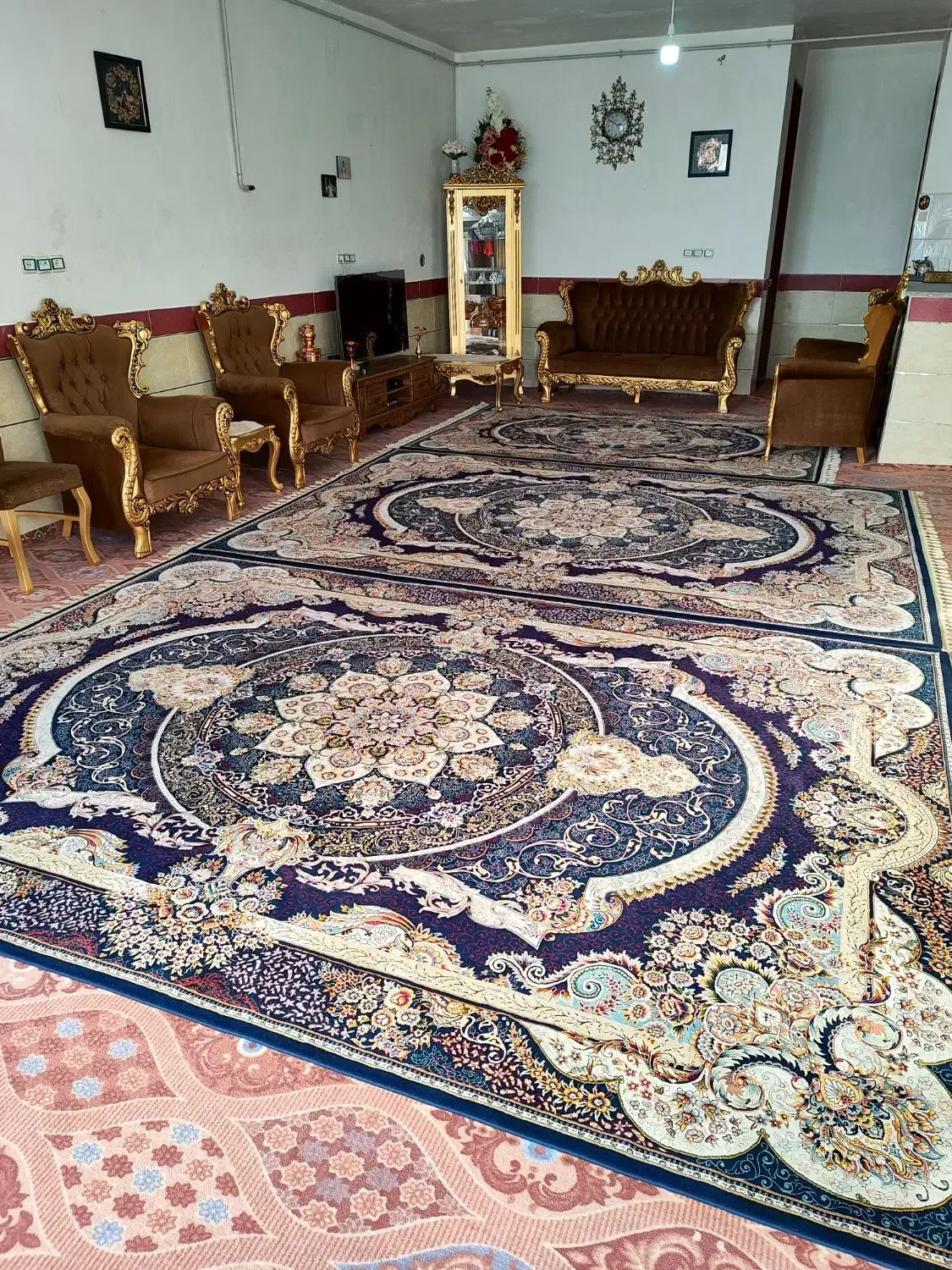 فرش در حد نو|فرش|زنجان, |دیوار