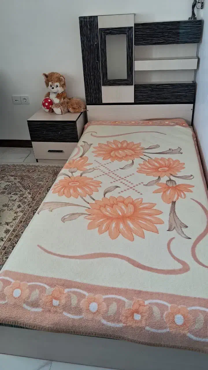 کمد کودک ب همراه تخت و خوش خواب|تخت و سرویس خواب|اراک, |دیوار