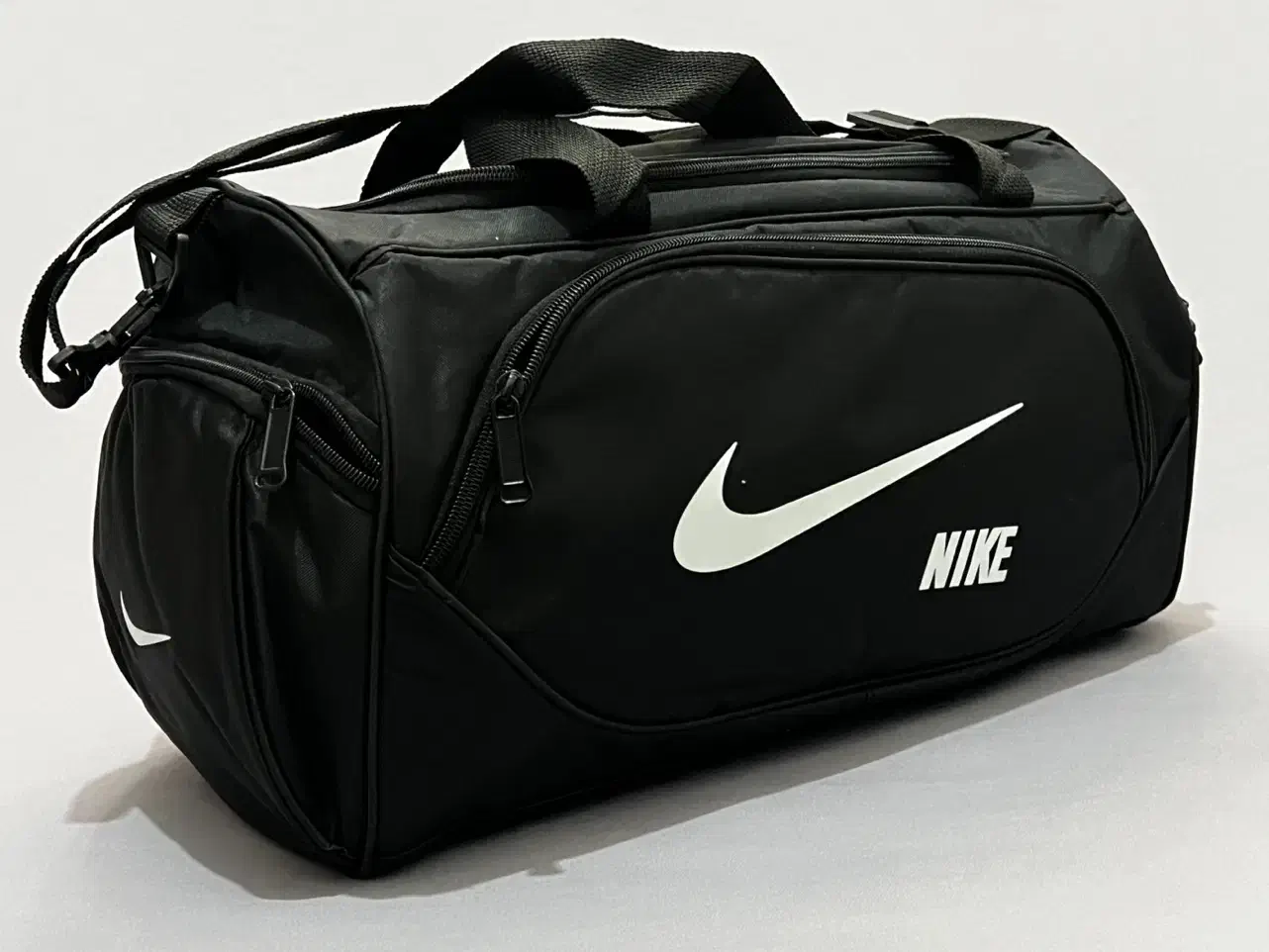 ساک کیف ورزشی باشگاهی بدنسازی تمرین نایک|کیف، کفش، کمربند|قم, نیروگاه|دیوار