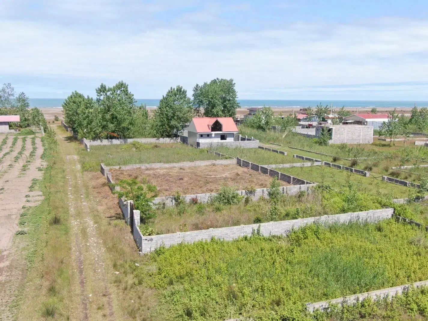 زمین مسکونی ساحلی درمنطقه برندبابندر تجاری تفریحی|فروش زمین و ملک کلنگی|رشت, استادسرا|دیوار