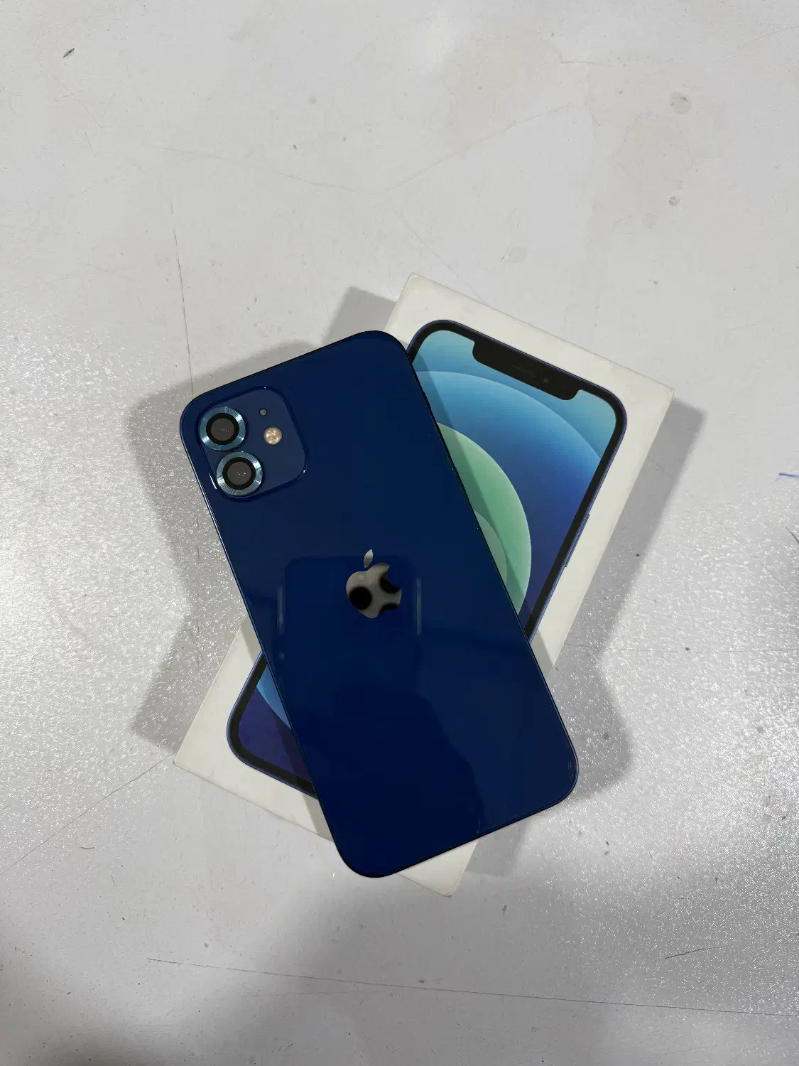 ایفون ۱۲ ۱۲۸ دوسیم با شارژر|موبایل|تهران, جوادیه تهرانپارس|دیوار