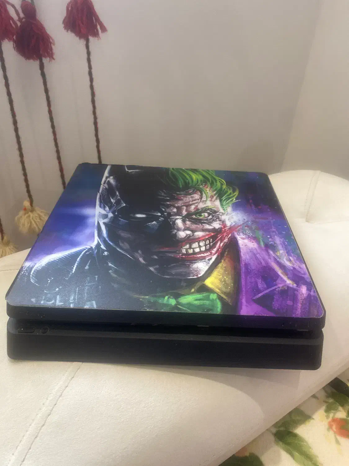 ps4 slim|کنسول، بازی ویدئویی و آنلاین|رشت, پستک|دیوار