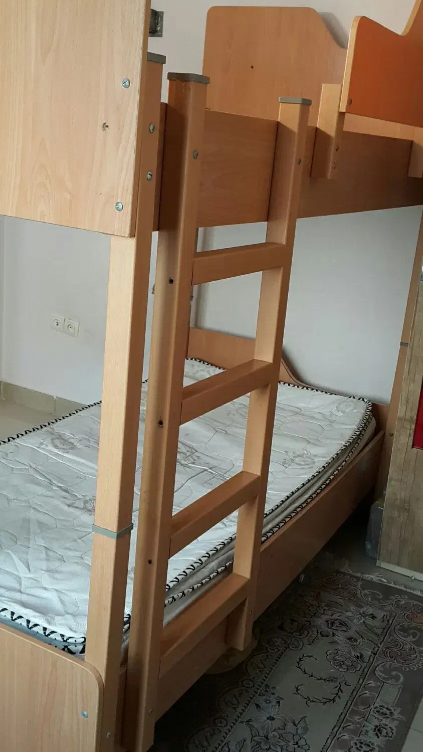 تخت دوطبقه چوبی. آهنگ . بلوار ابوذر|تخت و سرویس خواب|تهران, ابوذر|دیوار