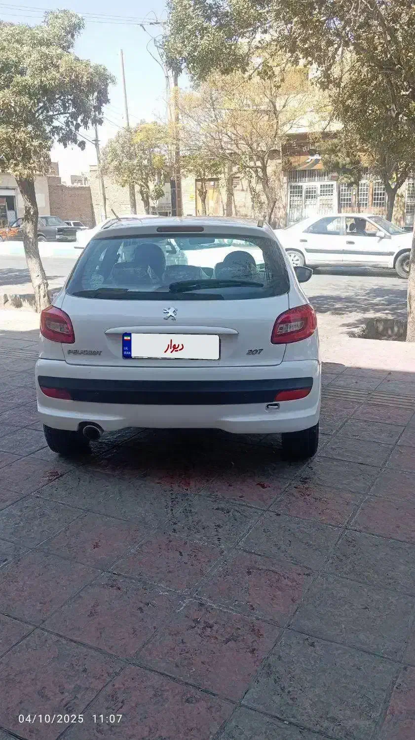 پژو ۲۰۷ مدل ۹۷|خودرو سواری و وانت|کرمان, |دیوار
