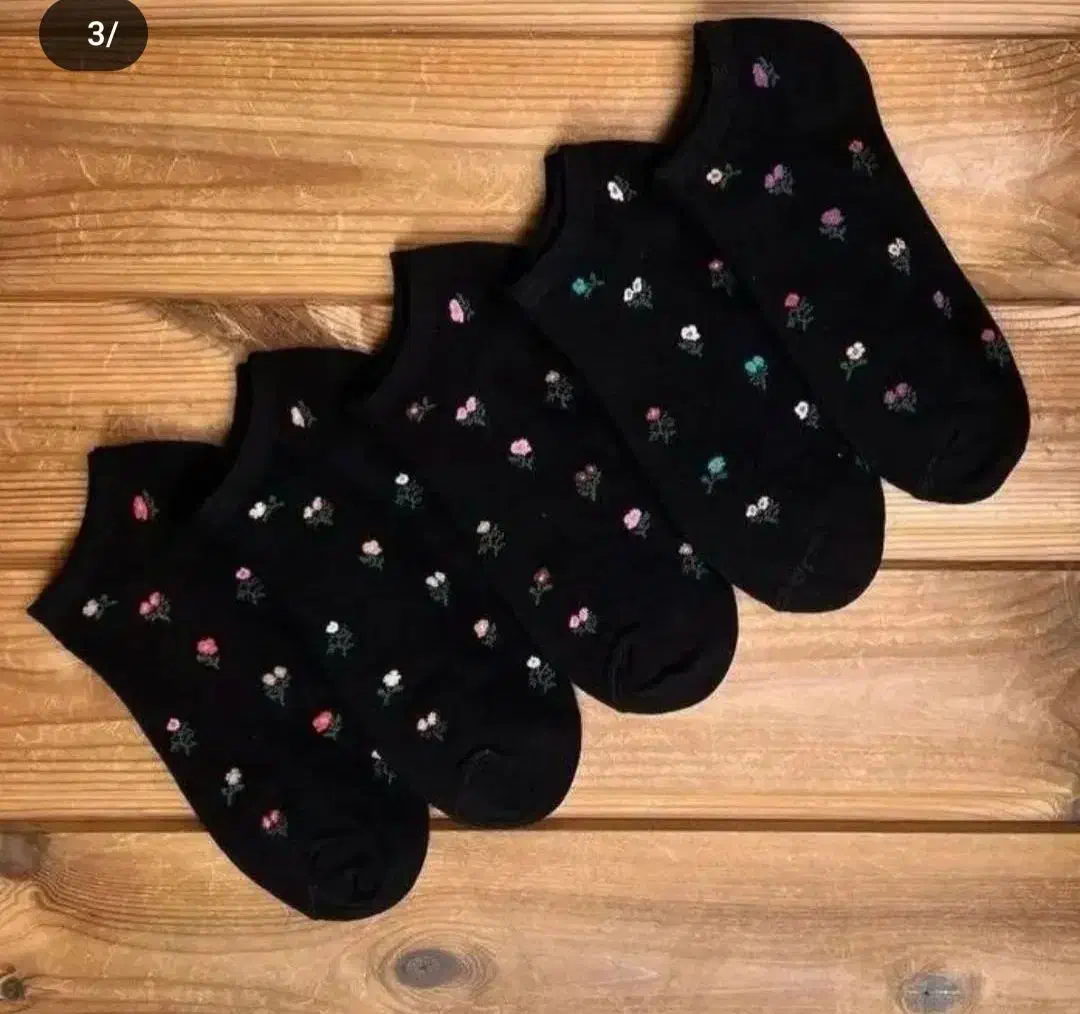 جوراب تک  به قیمت عمده|لباس|ساوه, |دیوار