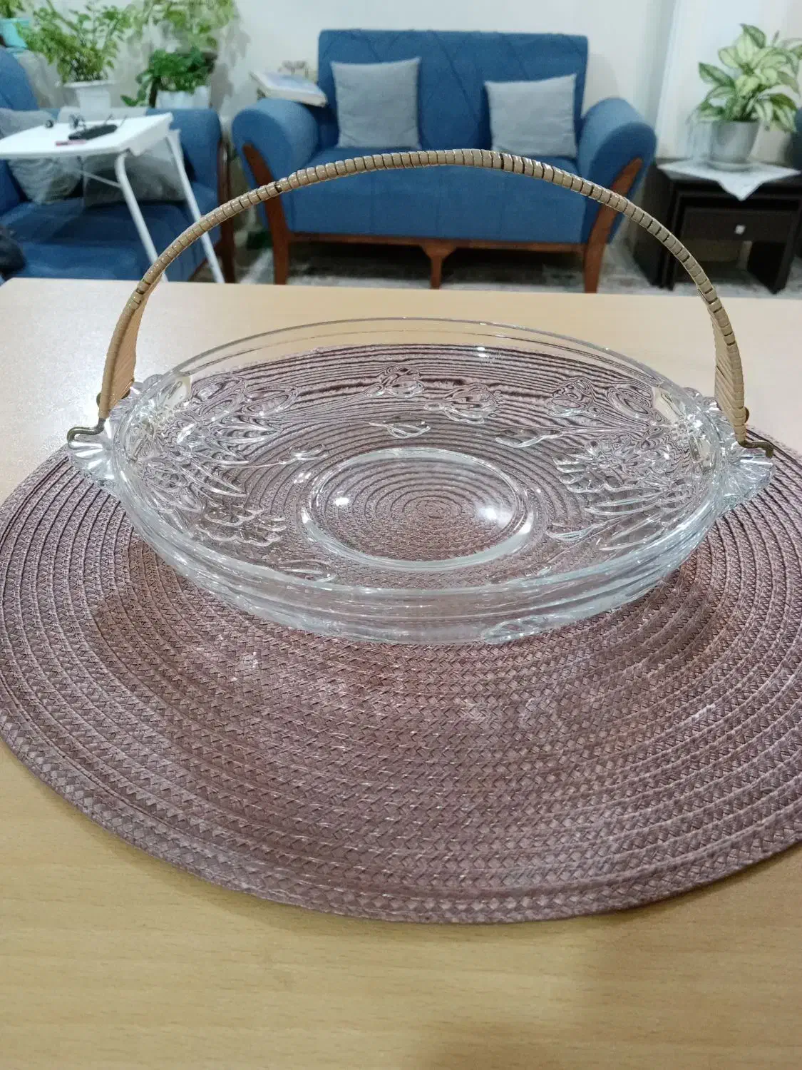 تعدادی وسایل آشپز خونه|ظروف سرو و پذیرایی|رشت, جهاد|دیوار