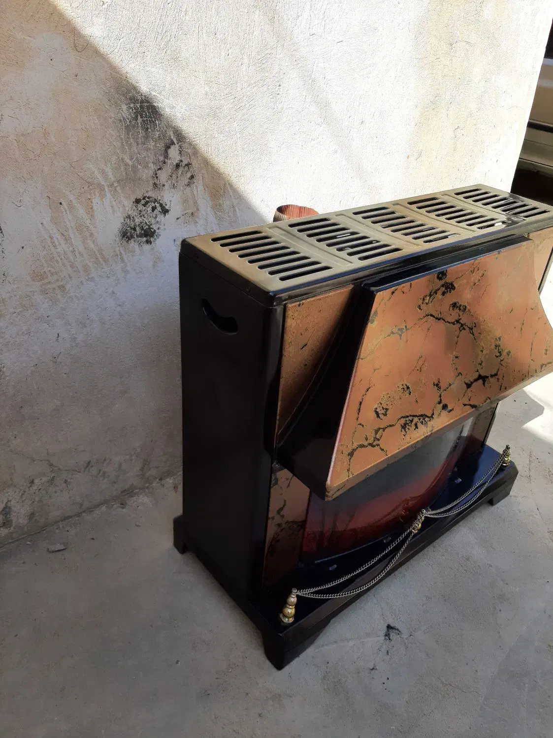 بخاری طرح شومینه|بخاری، هیتر، شومینه|شاهینشهر, گرگاب|دیوار