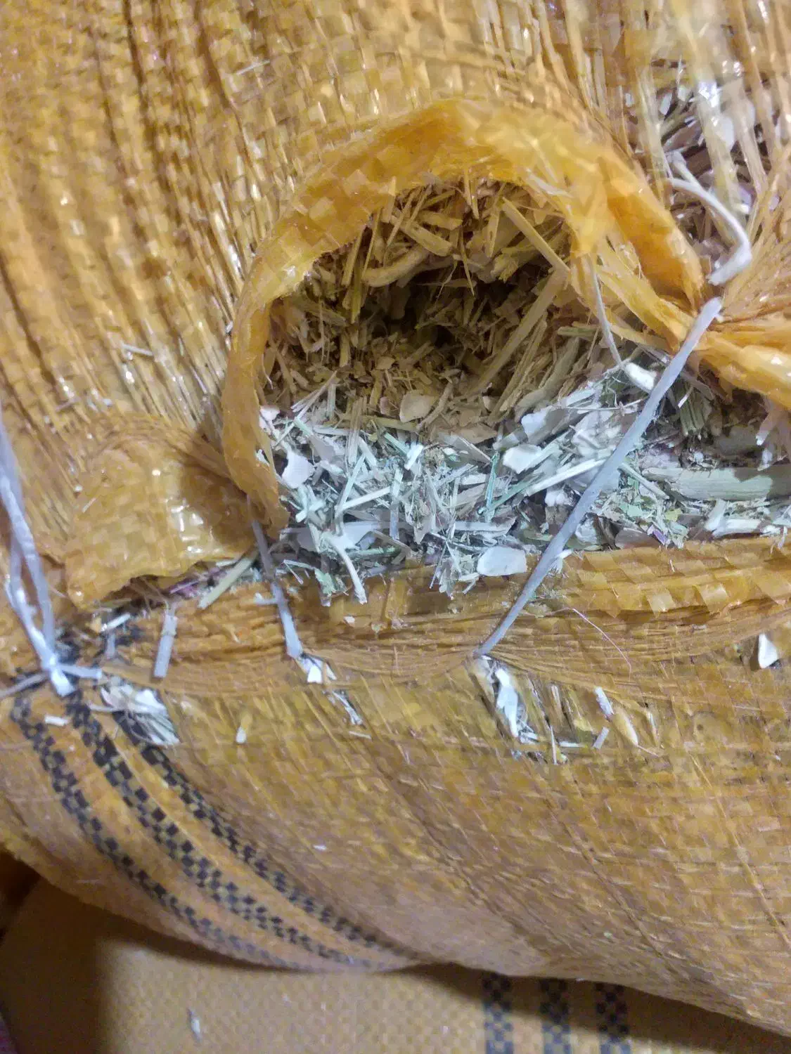 کاه لوبیا درجه یک و بدون خاک|لوازم جانبی حیوانات|دیواندره, |دیوار