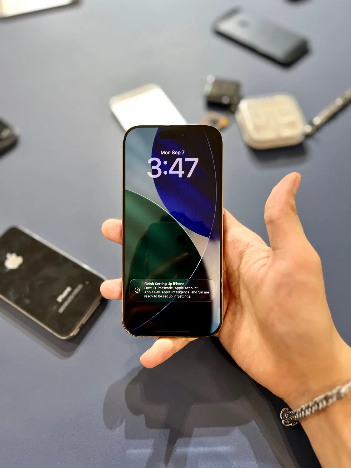iPhone 16 pro / دیزرت / موبولانژ|موبایل|اصفهان, جلفا|دیوار