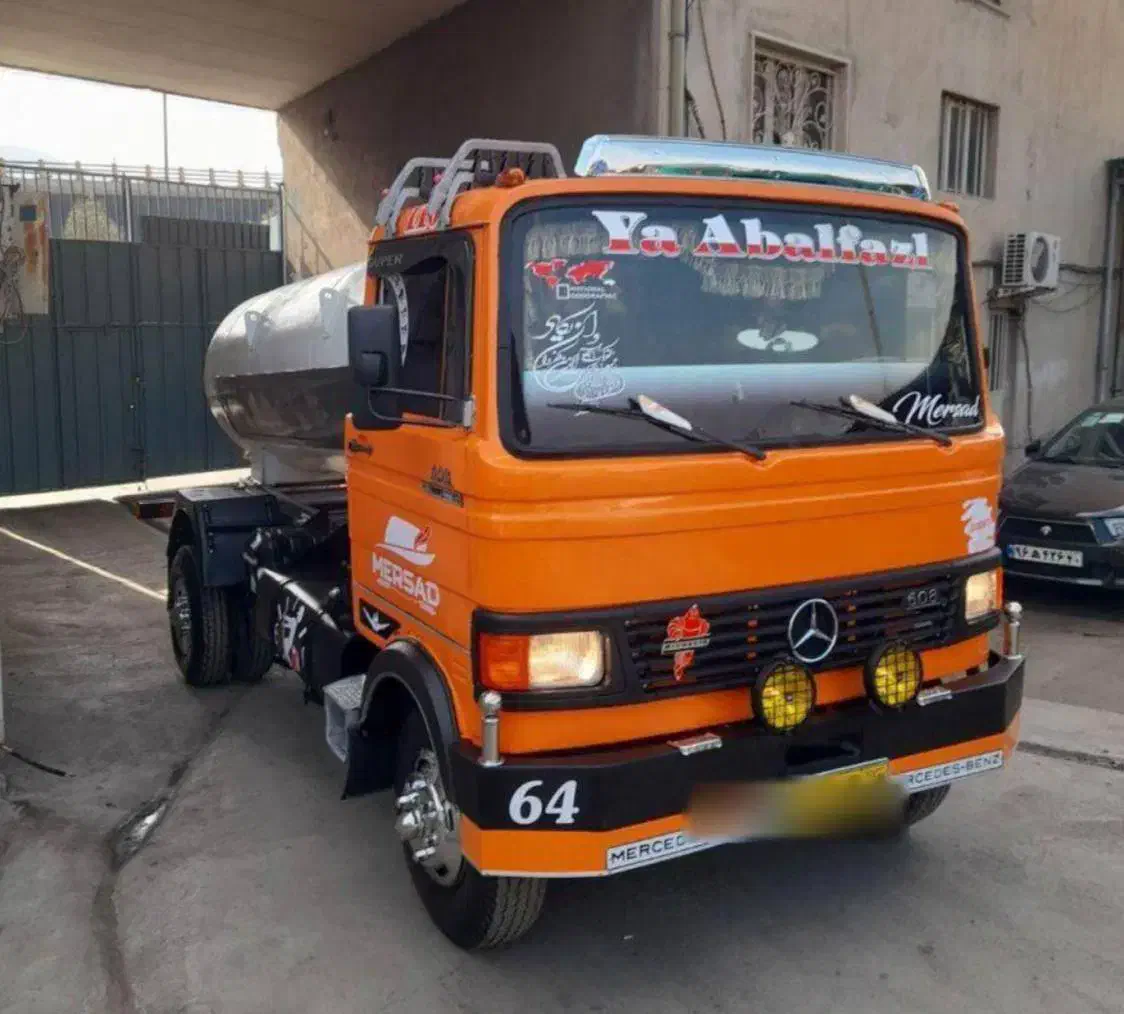 تخلیه چاه ولوله باز کنی با مکنده بسیار قوی|خدمات پیشه و مهارت|نهاوند, |دیوار