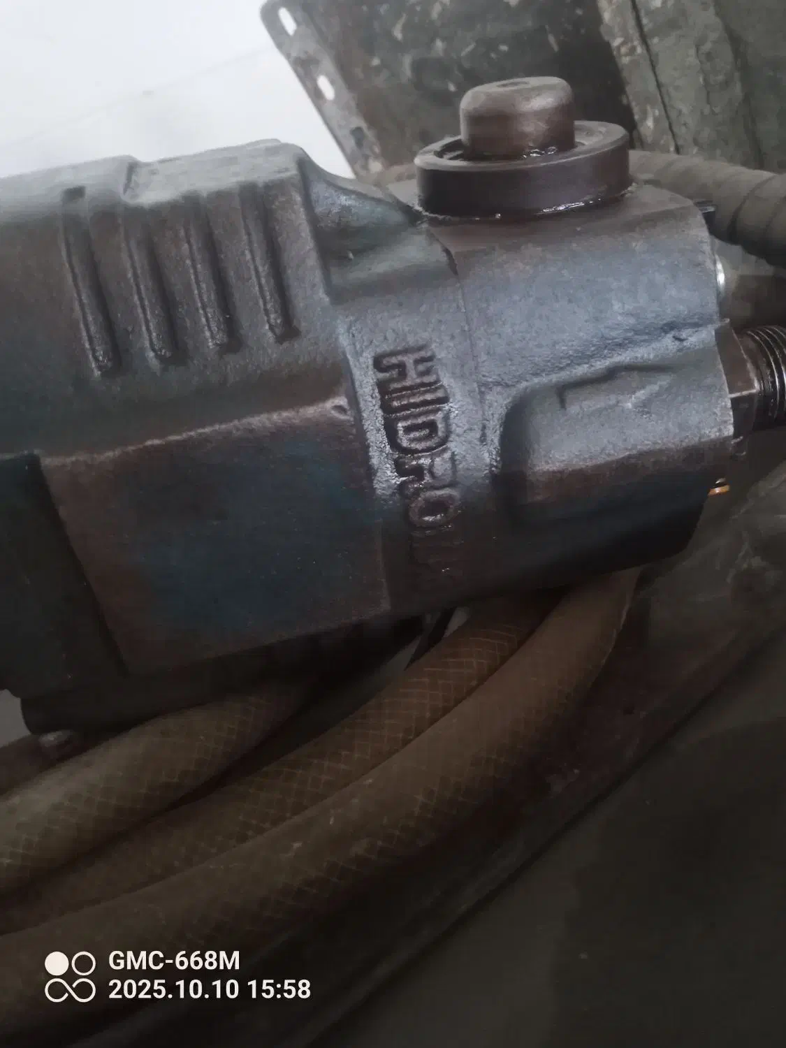 پمپ هیدرولیک و بغل گیربکس کمپرس|قطعات یدکی و لوازم جانبی|کرمانشاه, |دیوار