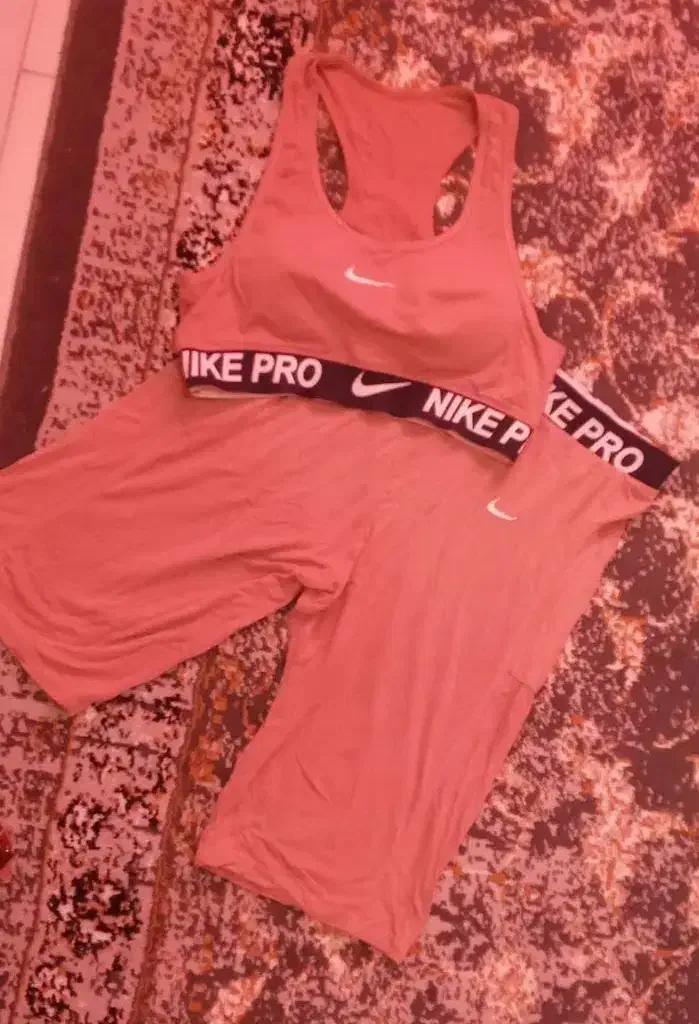 ست ورزشی نایک در حد نو|لباس|پاکدشت, پاکدشت (مامازند)|دیوار