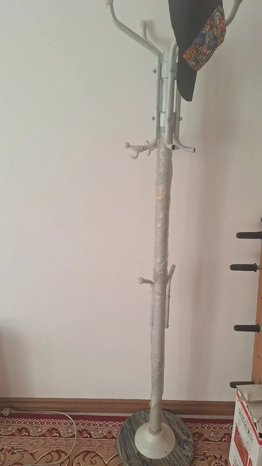 چوب لباسی|بندرخت و رخت‌آویز|زاهدان, |دیوار