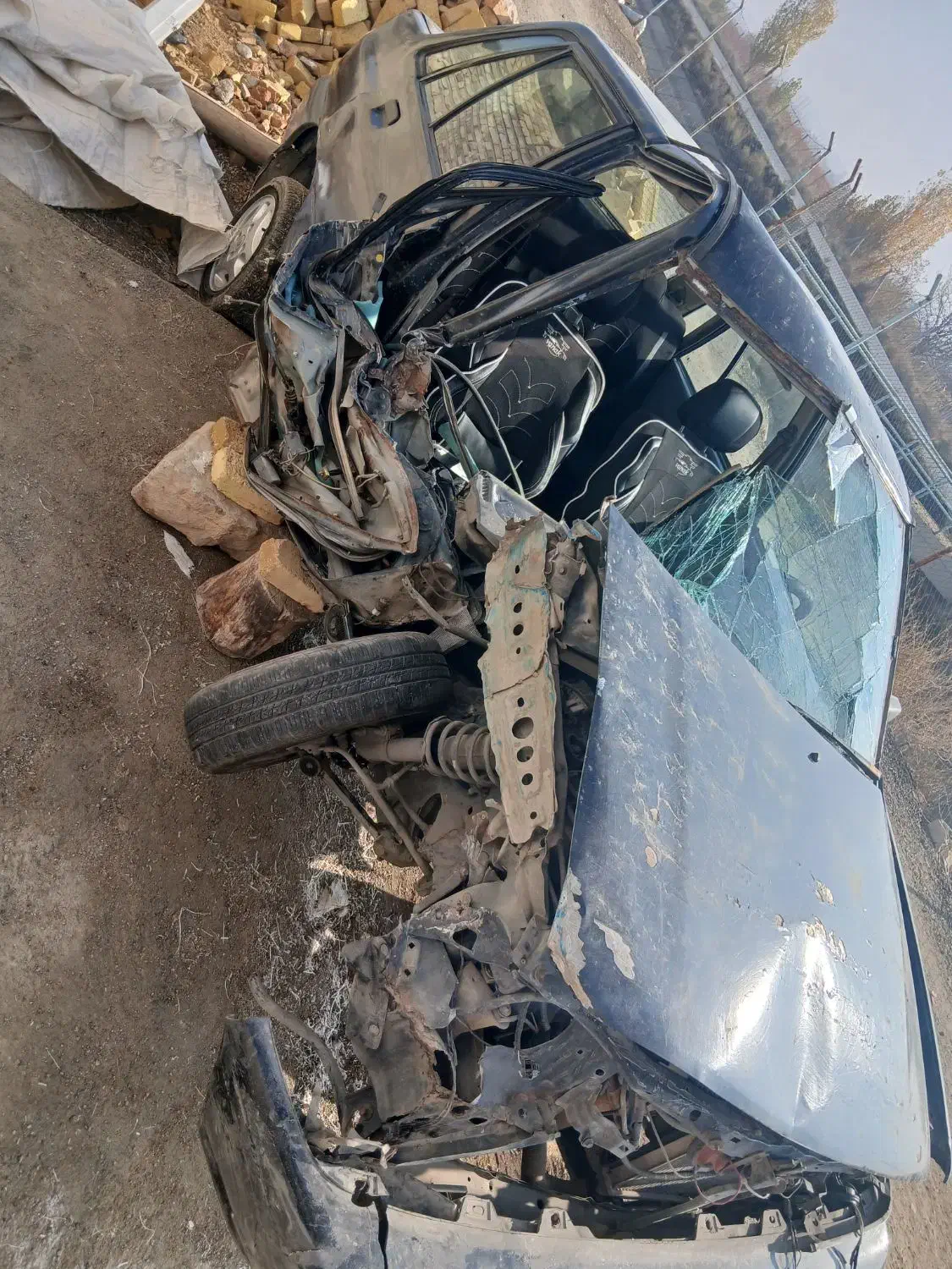 پراید تصادفی ۸۴|خودرو سواری و وانت|نوشین شهر, |دیوار