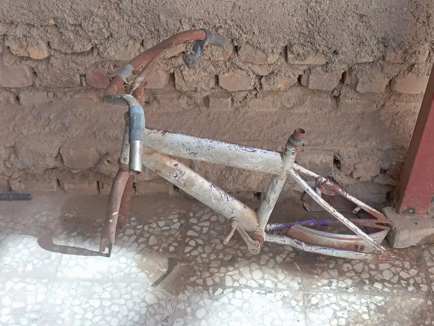 تنه و لاستیک|دوچرخه، اسکیت، اسکوتر|زابل, |دیوار