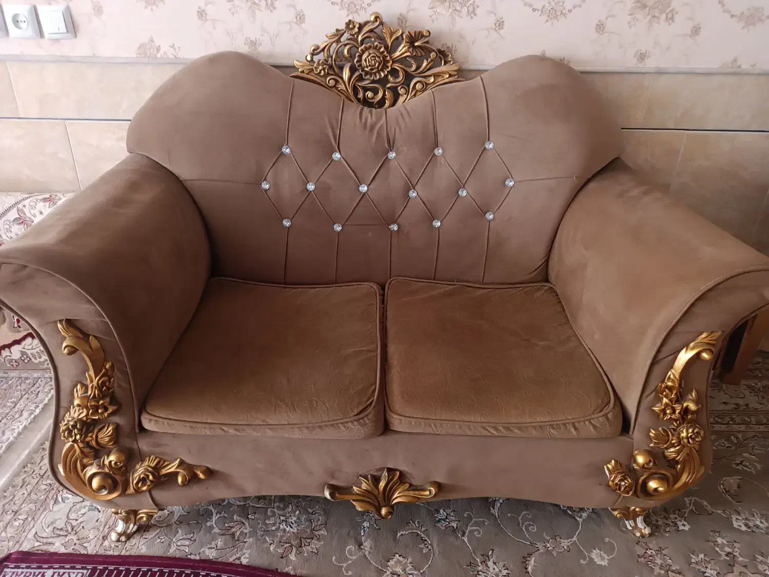 مبل|مبلمان خانگی و میز عسلی|آران و بیدگل, |دیوار