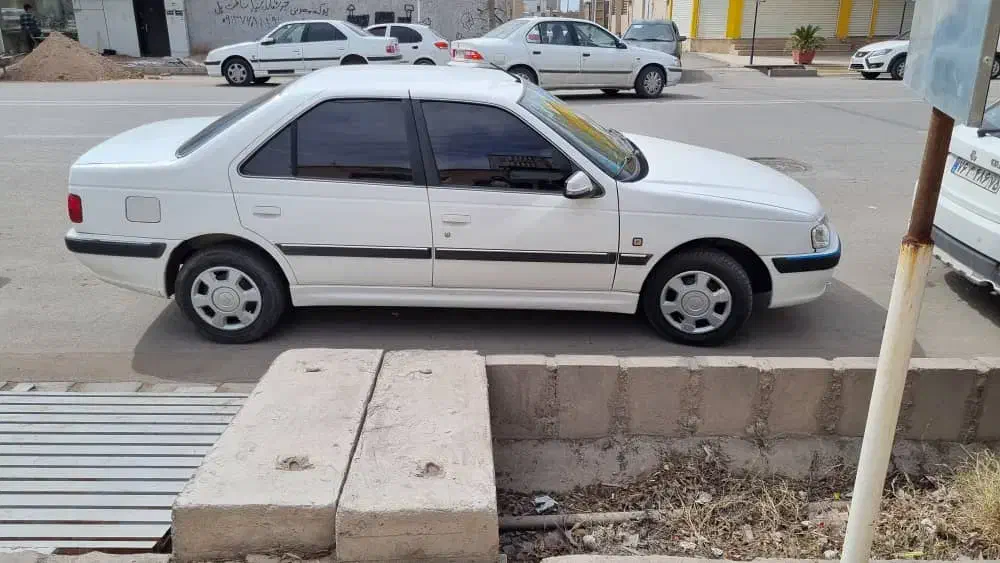 پژو پارس مدل 1400 بسیار تمیز|خودرو سواری و وانت|کرمان, |دیوار