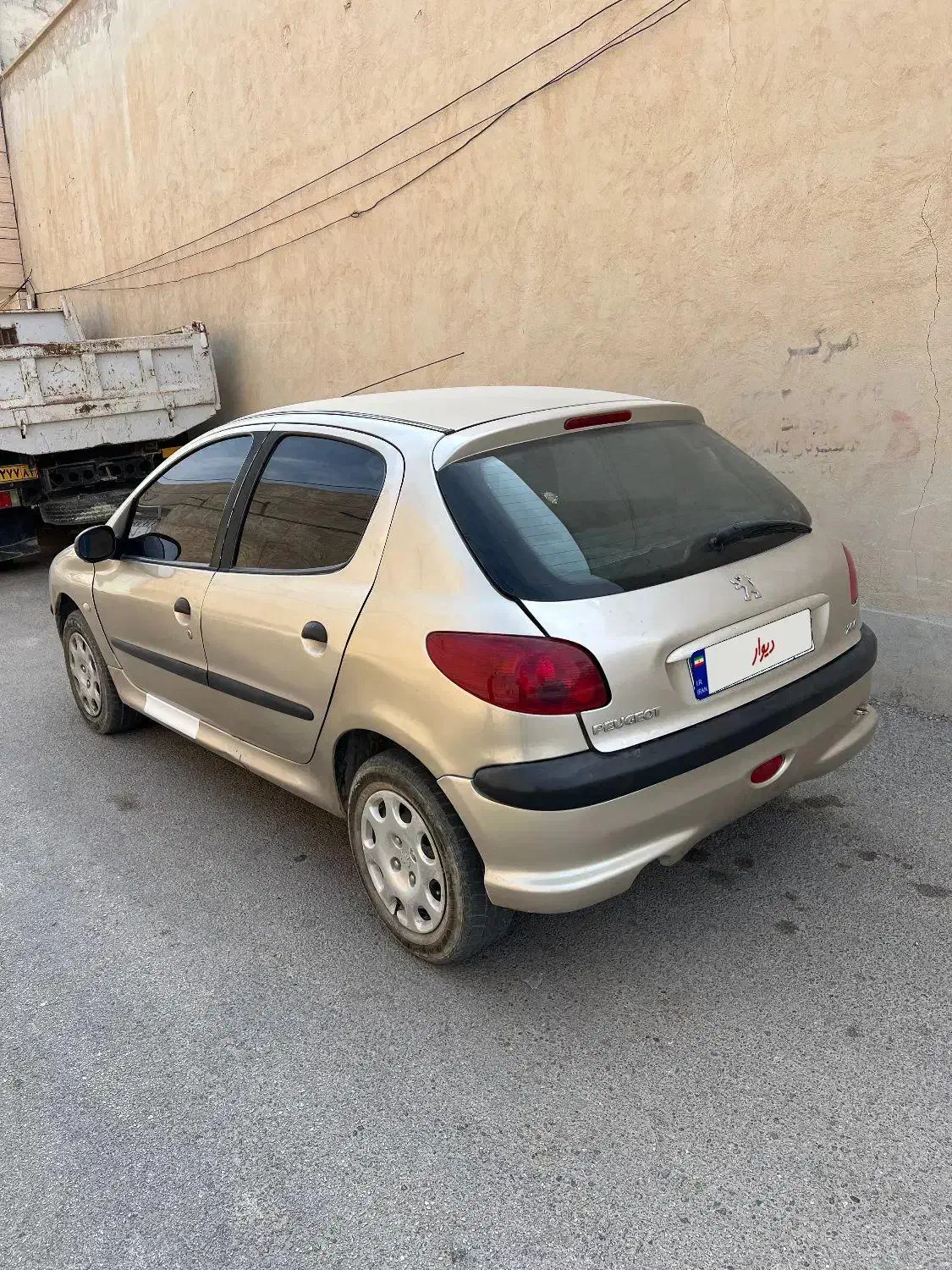 پژو206 مدل 88|خودرو سواری و وانت|گراش, |دیوار