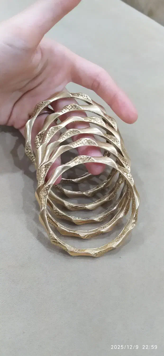 النگوی بدل|بدلیجات|مرند, |دیوار