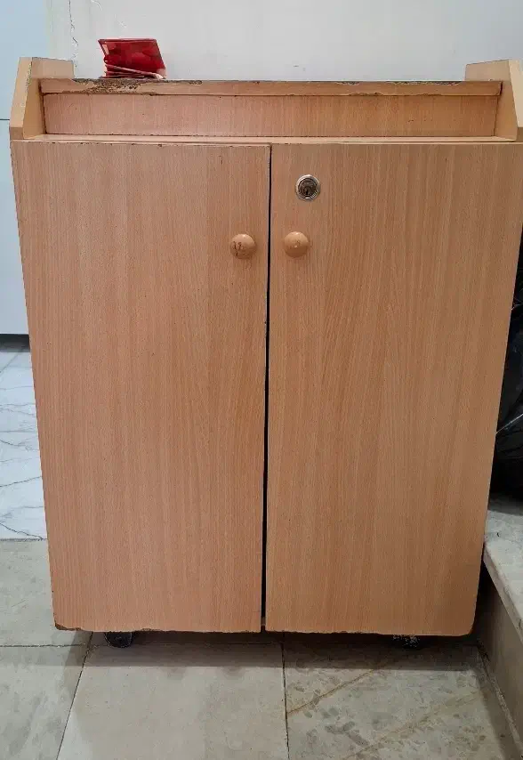 جاکفشی|جاکفشی، کمد، دراور|تبریز, |دیوار