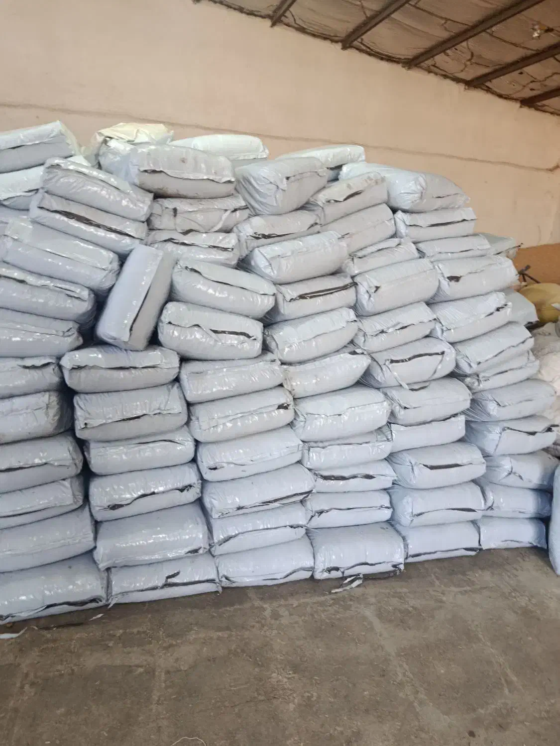 ذرت علوفه پر دان بسته‌بندی سه لایه|عمده‌فروشی|نهاوند, |دیوار