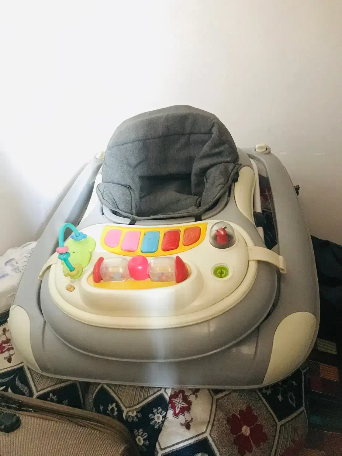 روروک|کالسکه و لوازم جانبی|زابل, |دیوار