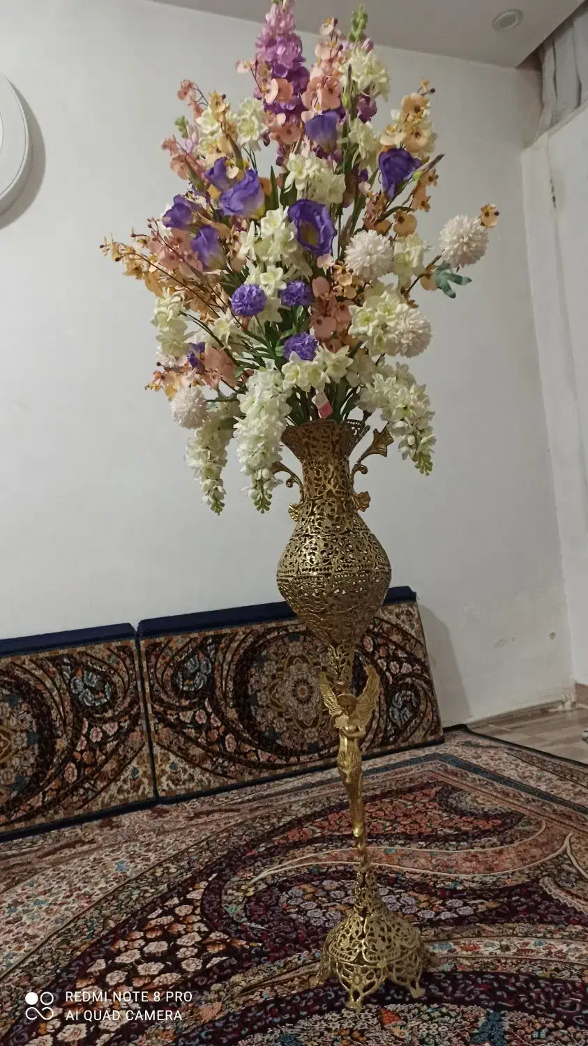 گل و گلدان برنجی|گل مصنوعی|اقبالیه, |دیوار