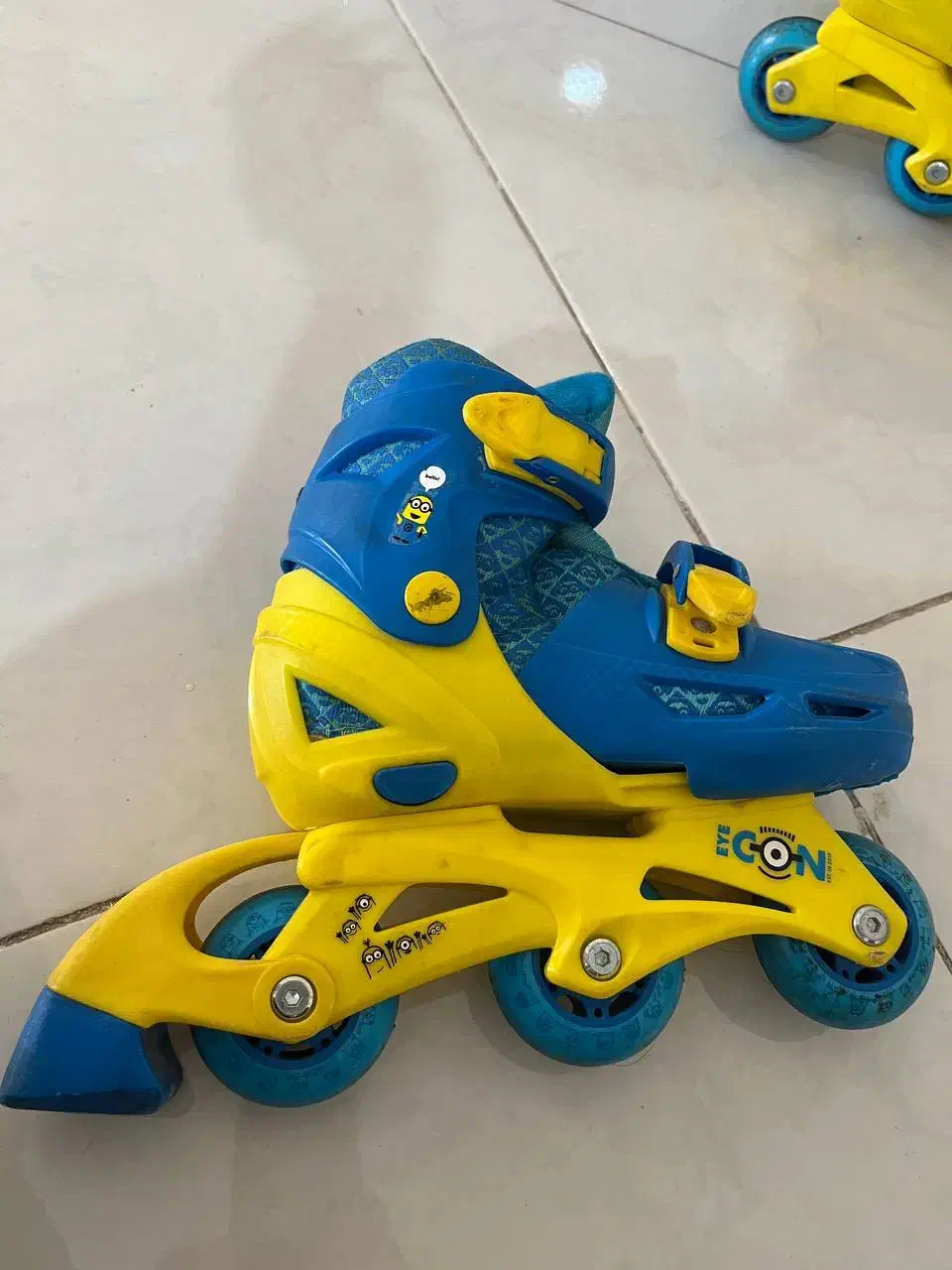 اسکیت سایز ۲۰،۲۲|دوچرخه، اسکیت، اسکوتر|تهران, والفجر (افسریه)|دیوار