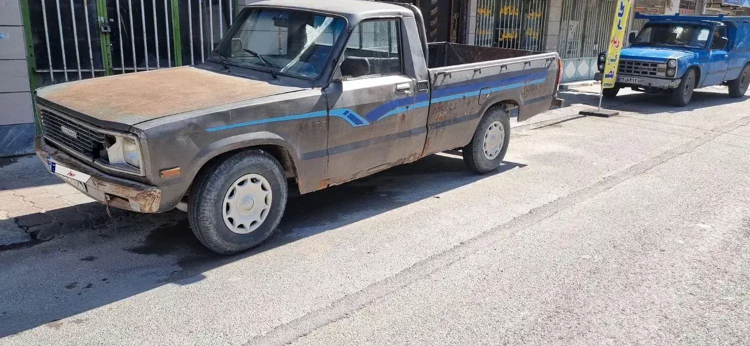 مزدا۱۶۰۰|خودرو سواری و وانت|بندر گز, |دیوار