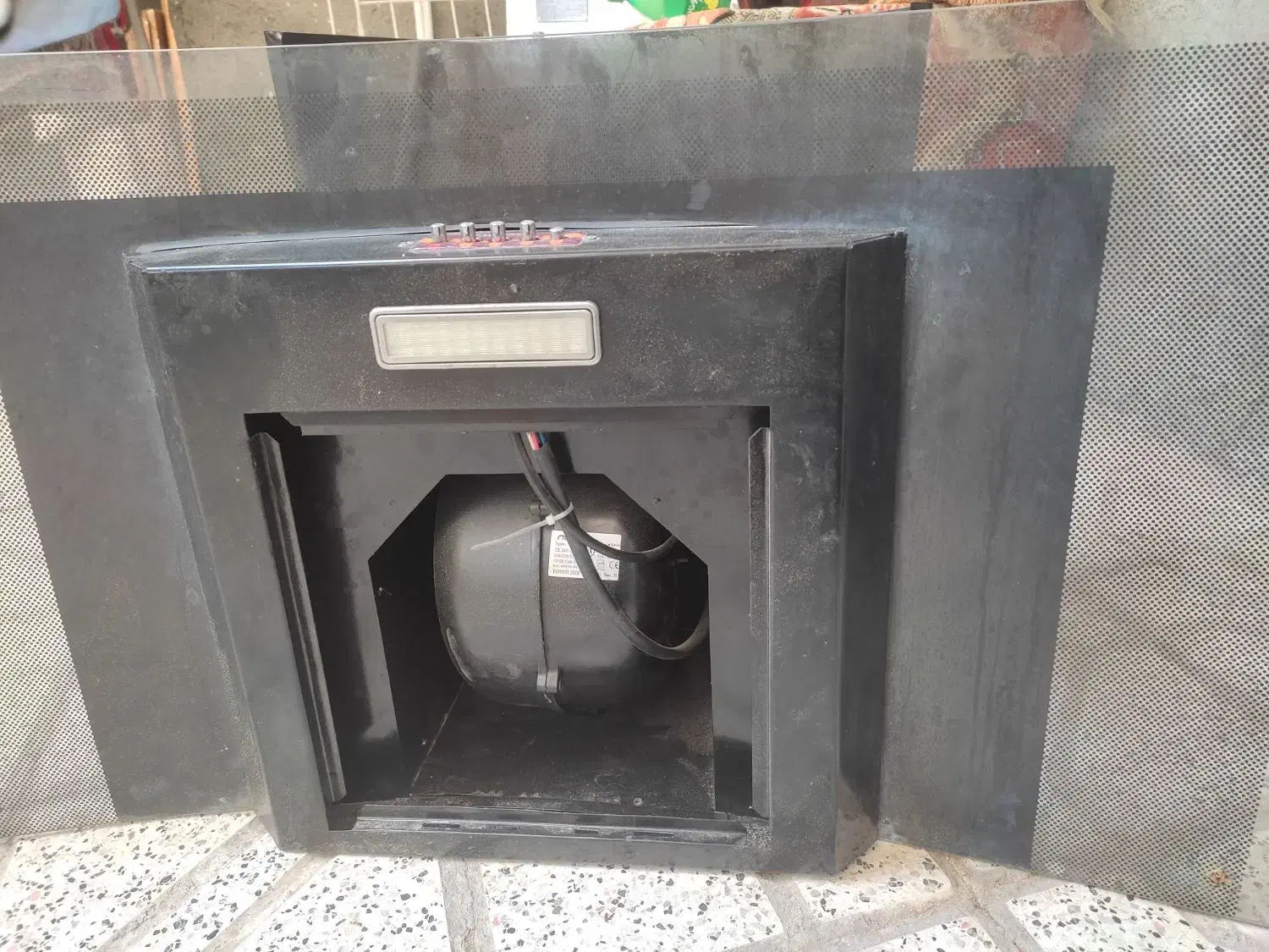 هود|هود|مشهد, کوی ولیعصر|دیوار