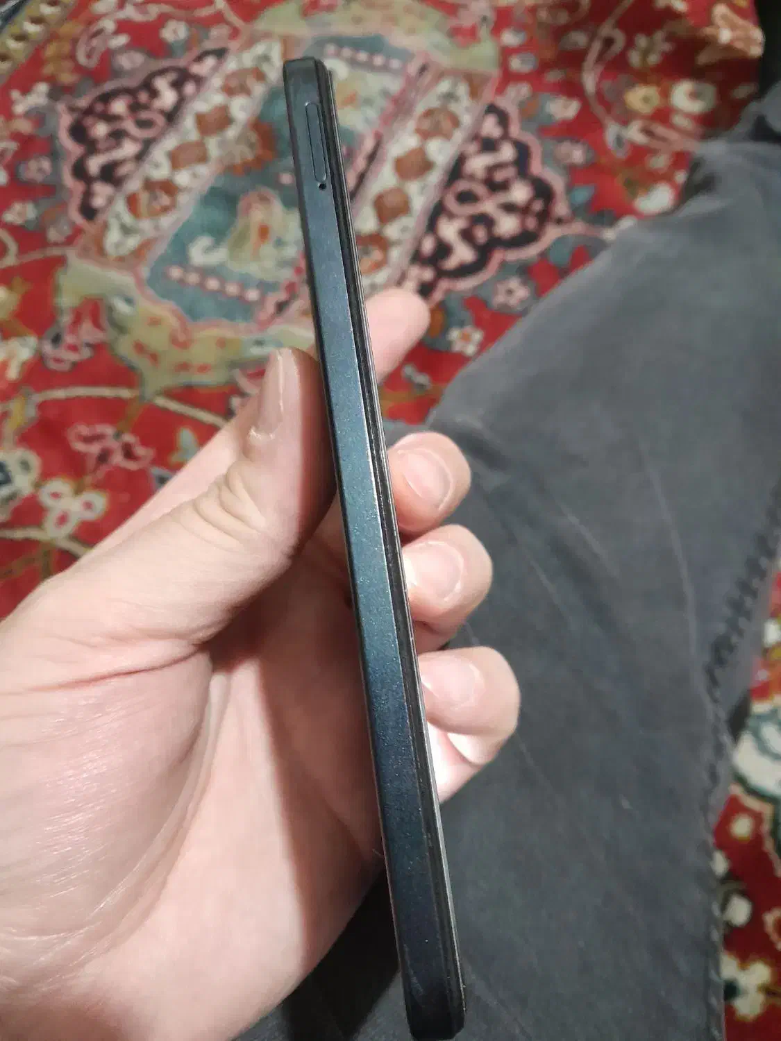 نوت ۱۲ تمیز|موبایل|رباط‌کریم, رباط‌کریم|دیوار