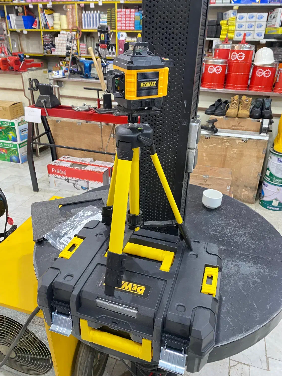 تراز لیزری چهار خط دیوار|ابزارآلات|بجنورد, |دیوار