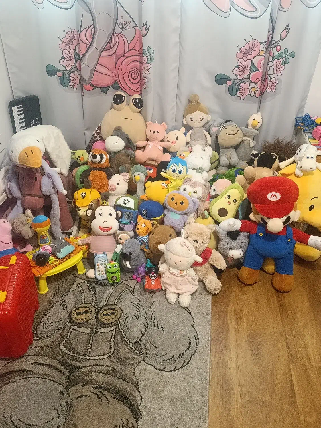 عروسک|اسباب‌‌بازی|تهران, باغ فیض|دیوار