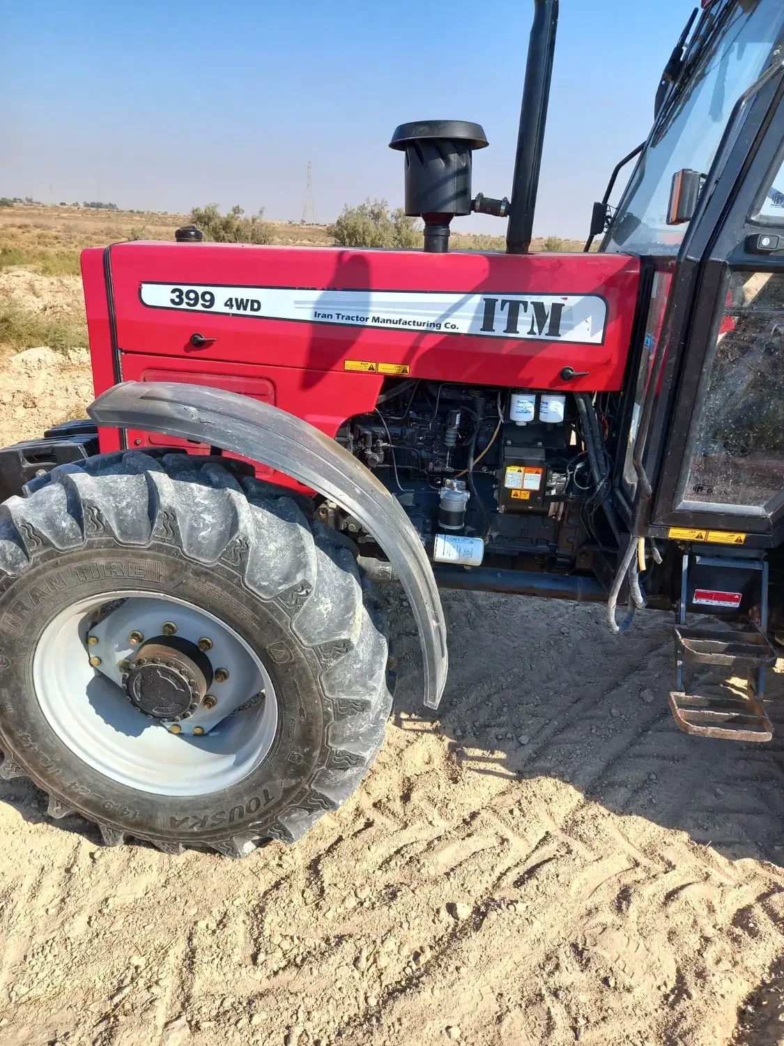 تراکتور۳۹۹کابیندارمدل ۴۰۳|خودرو سنگین|شادگان, |دیوار