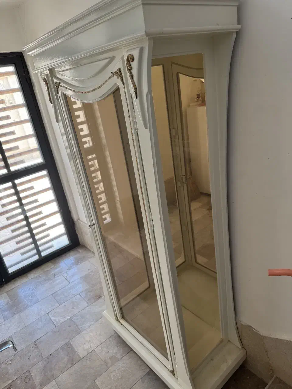 بوفه چوبی پوستر|بوفه، ویترین، کنسول|تربت جام, مطهری|دیوار