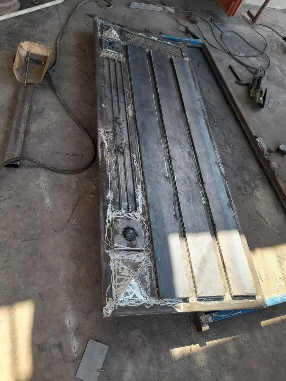 درب وپنجره سازی مصطفی|خدمات پیشه و مهارت|قشم, |دیوار